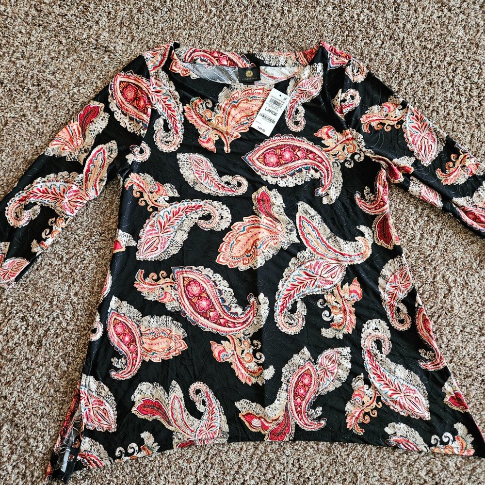 Tops - Picture 2 of 4